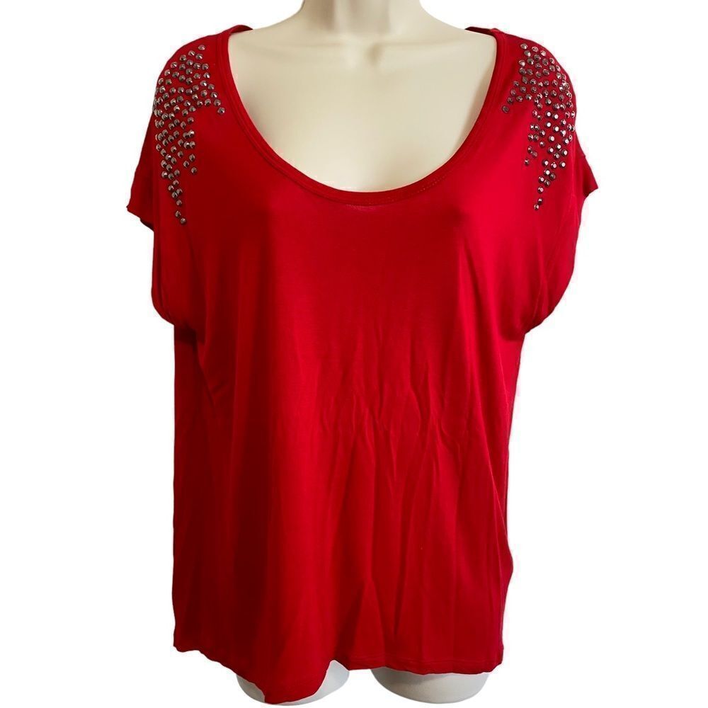 VINCE CAMUTO Studded Red Top